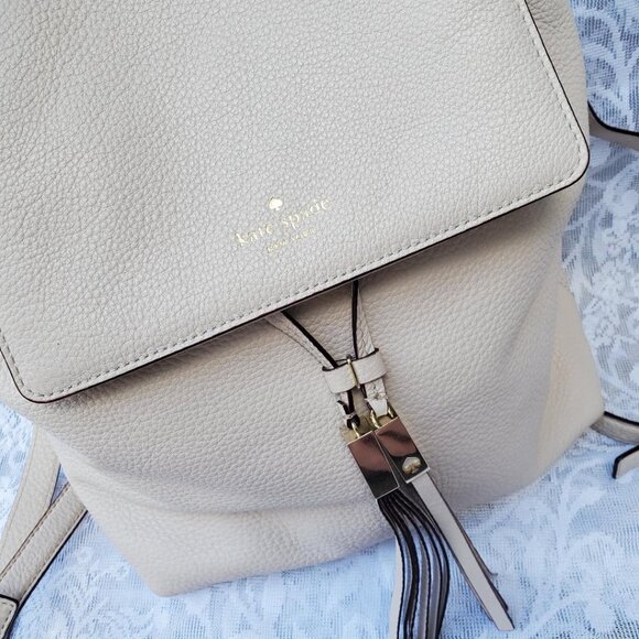 Kate Spade New York Beige Pebbled Leather Adjustable Strap Travel Backpack Bag - Picture 2 of 6